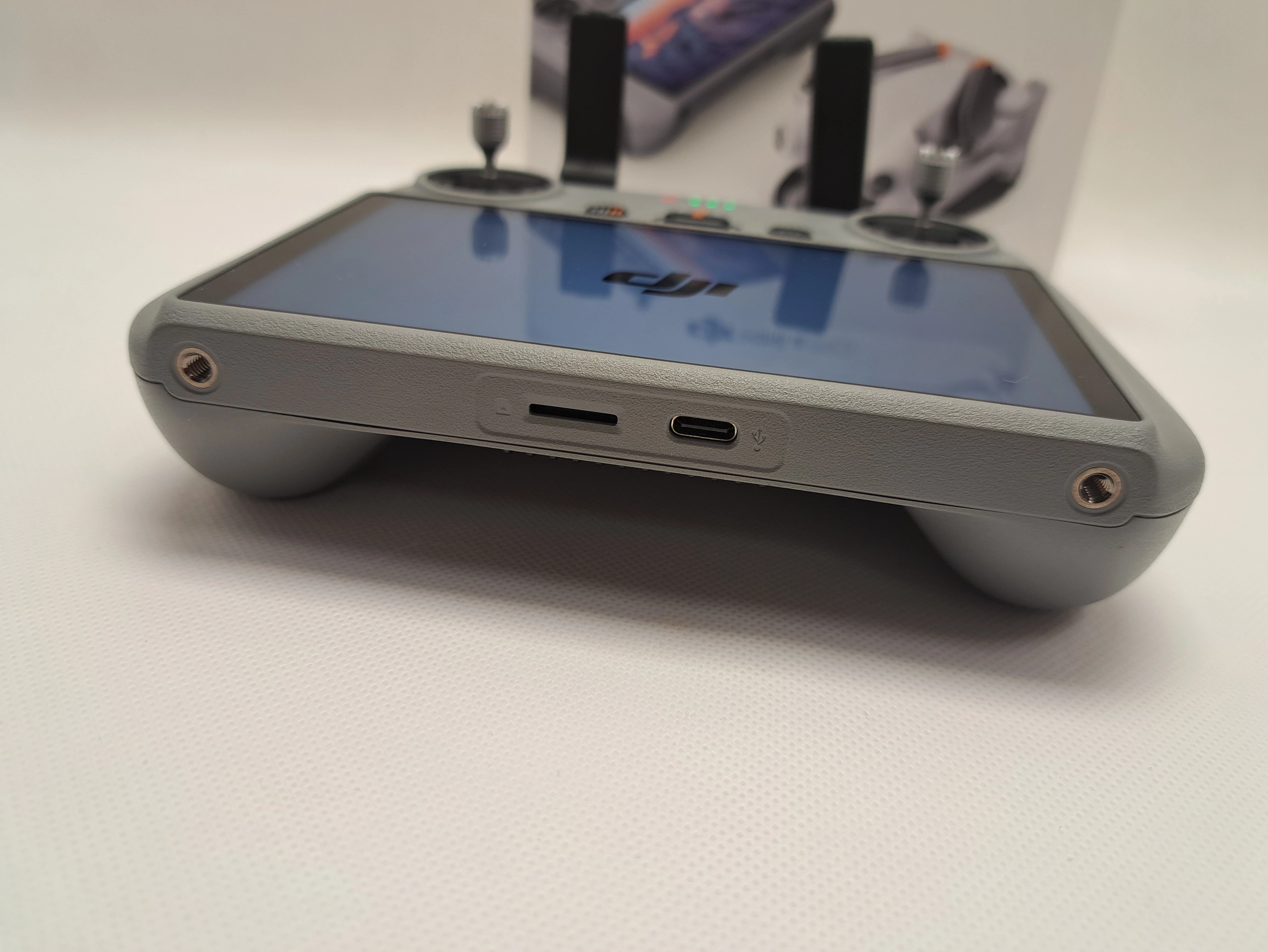 dron-dji-mini-4-pro-zasieg-kontroli-lotu-1000000