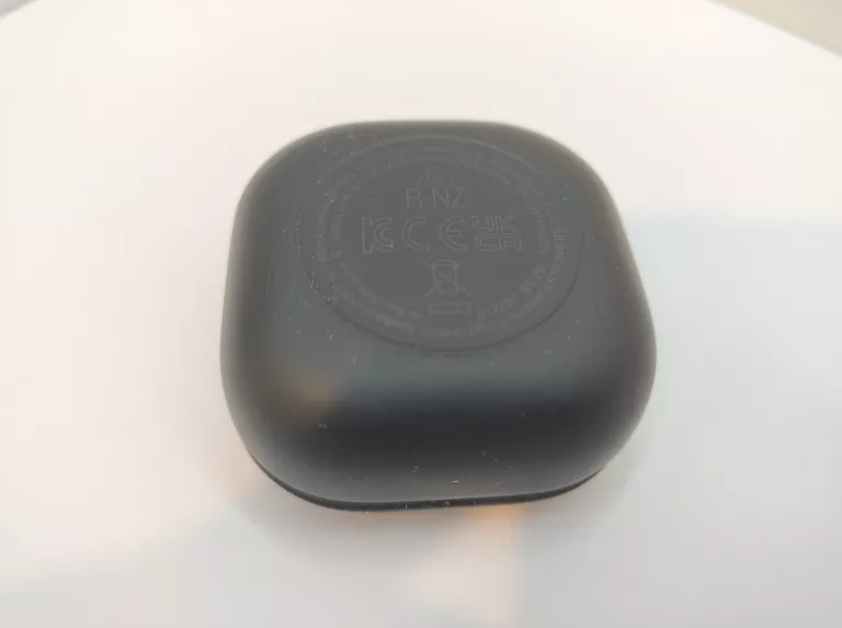 SŁUCHAWKI BEZPRZEWODOWE SAMSUNG BUDS 2 PRO / KOMPLET