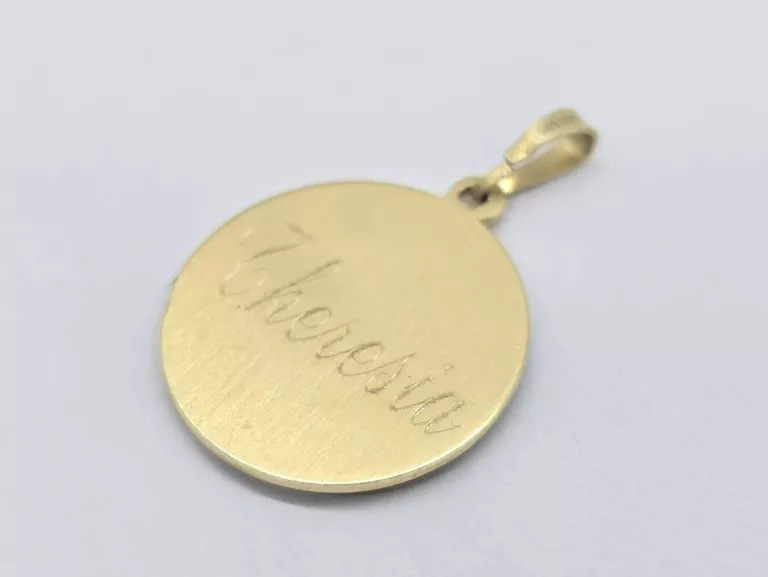 zlota-zawieszka-znak-zodiaku-ryby-395g585-kamien-17088-524288