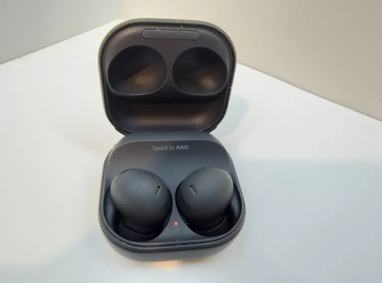 SŁUCHAWKI BEZPRZEWODOWE SAMSUNG BUDS 2 PRO / KOMPLET