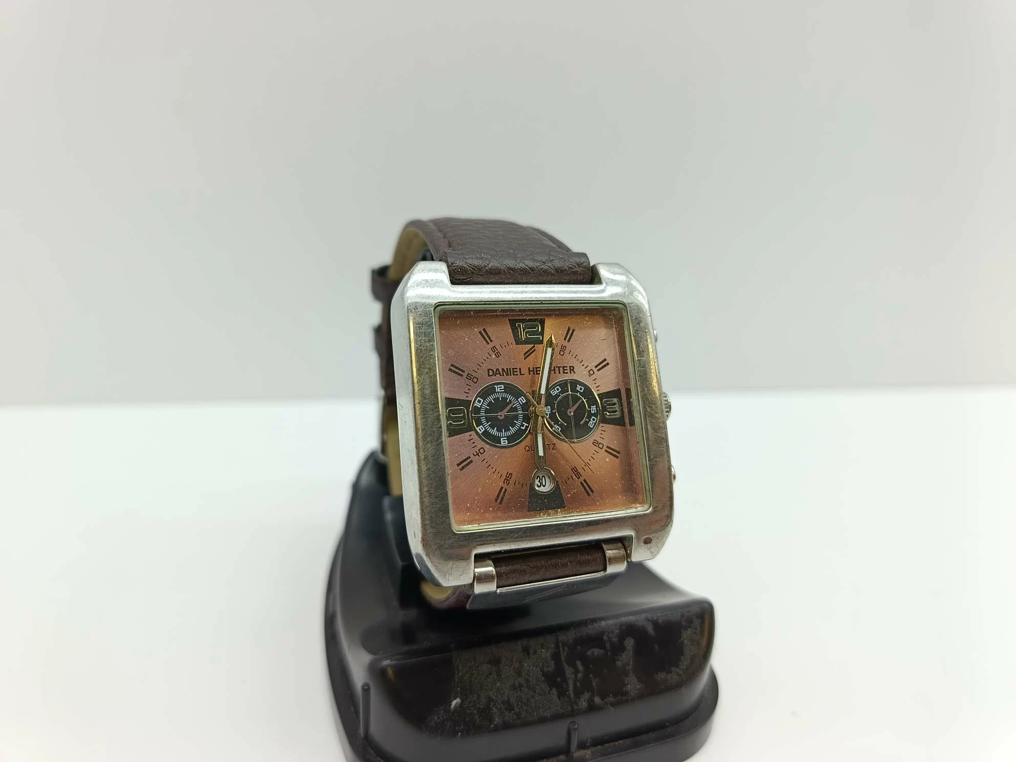 zegarek-daniel-hechter-funkcje-220-2097152