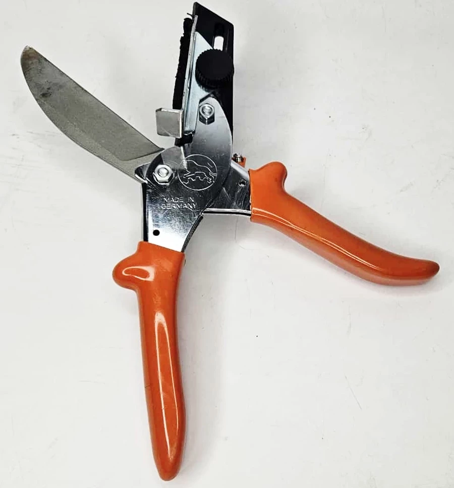 nozyce-do-ciecia-kanalow-kablowych-245mm-lowe-3606-dluga-15-zgierz-inez