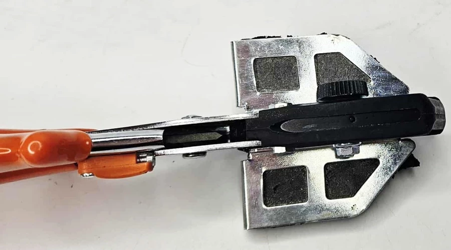 nozyce-do-ciecia-kanalow-kablowych-245mm-lowe-3606-rodzaj-nozyc-18276-2