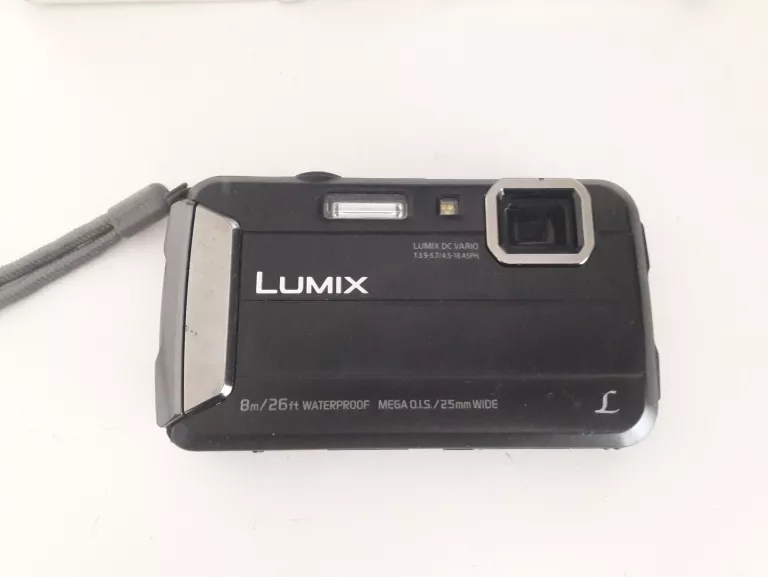 APARAT CYFROWY PANASONIC DMC-FT30 KOMPLET