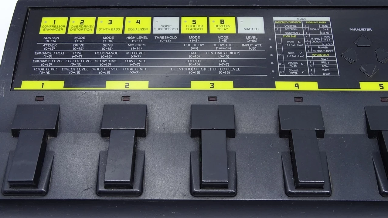 multiefekt-basowy-boss-me-6b-stan-11323-2