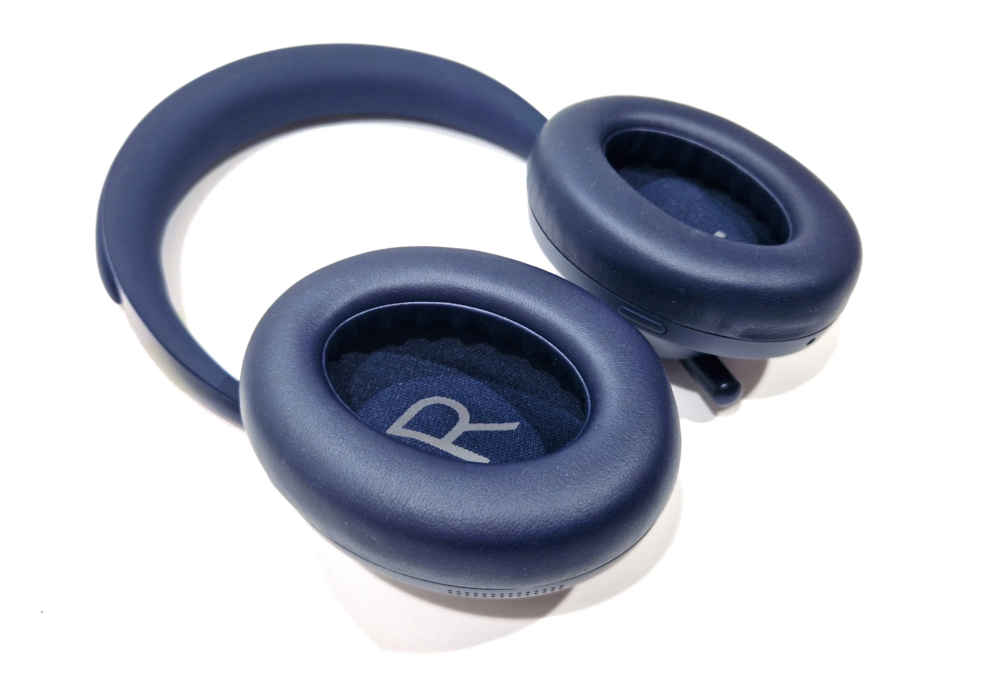 sluchawki-bt-bose-nc-700-hp-kod-producenta-794297-0100