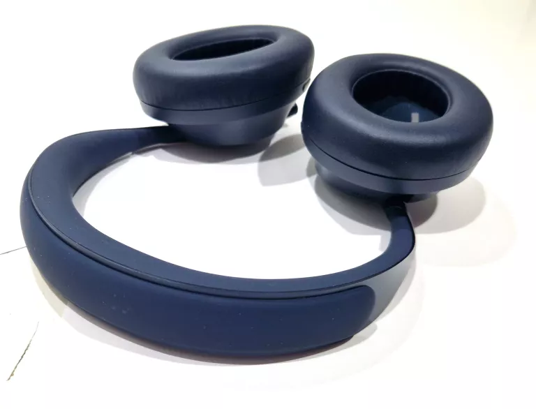 sluchawki-bt-bose-nc-700-hp-model-250439-1920364