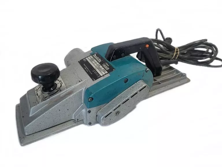 STRUG CIESIELSKI MAKITA 1806B