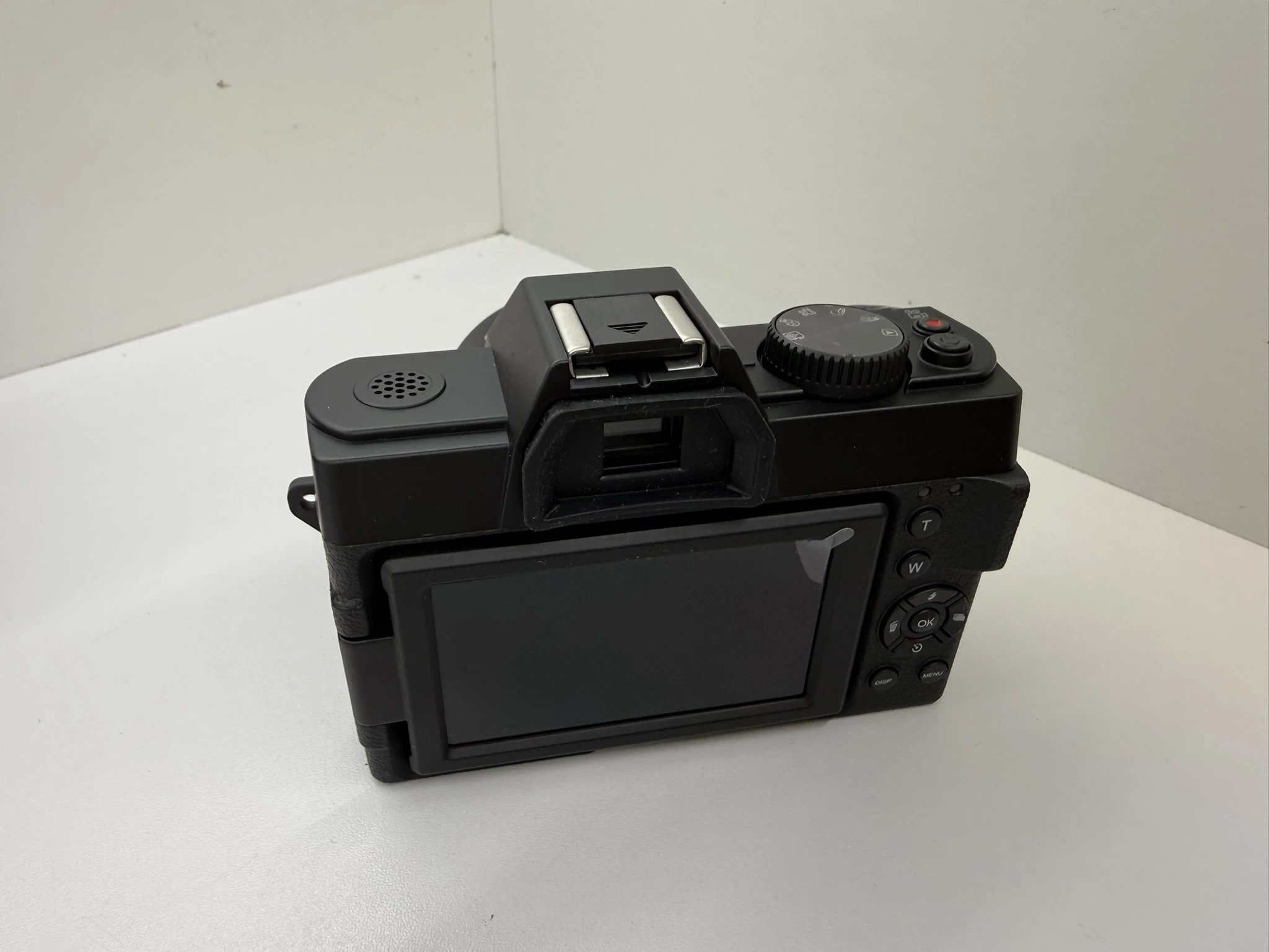 aparat-nbd-4k-rozdzielczosc-4800