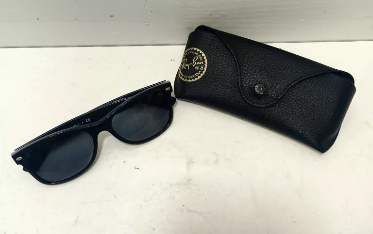 OKULARY PRZECIWSŁONECZNE RAY-BAN RB 4165 JUSYIN 601/8G 54 16 145 3N MATOWE
