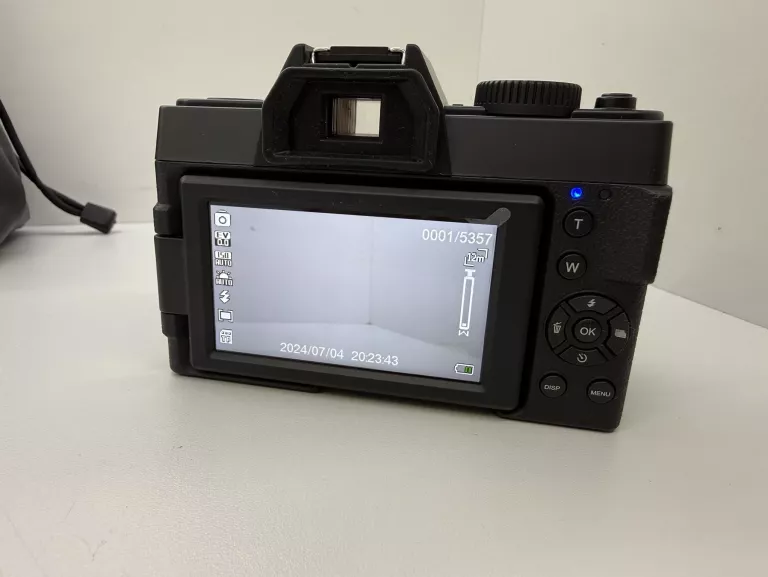 aparat-nbd-4k-zoom-optyczny-1600