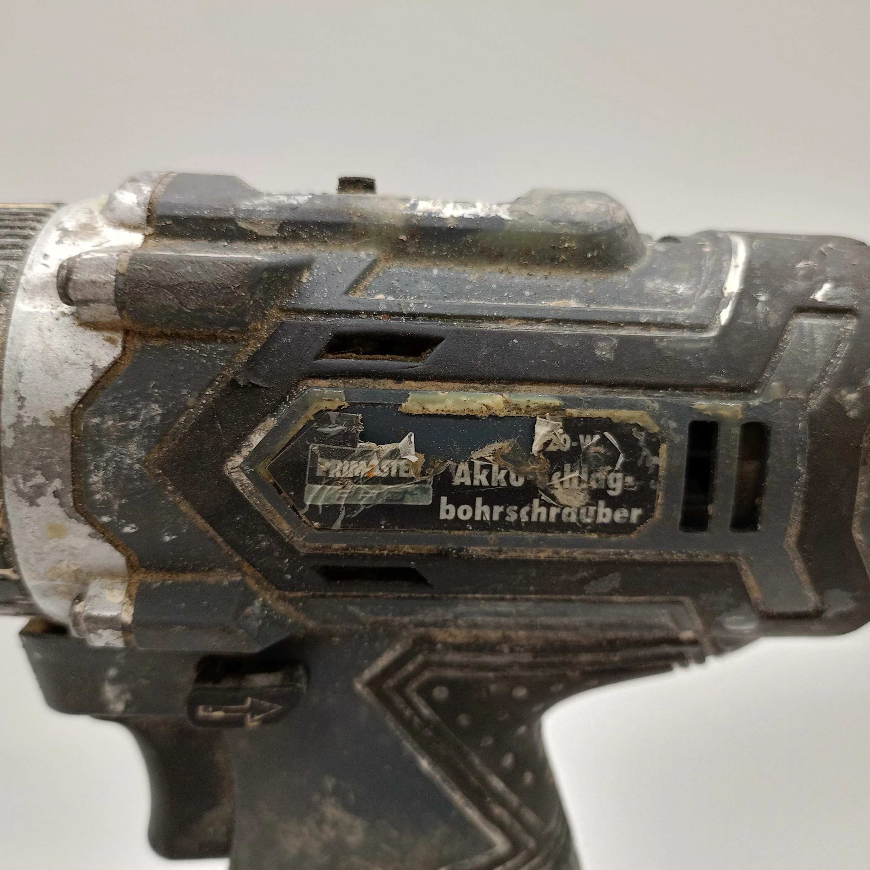 wkretarka-primmaster-20v-rodzaj-silnika-204657-221321