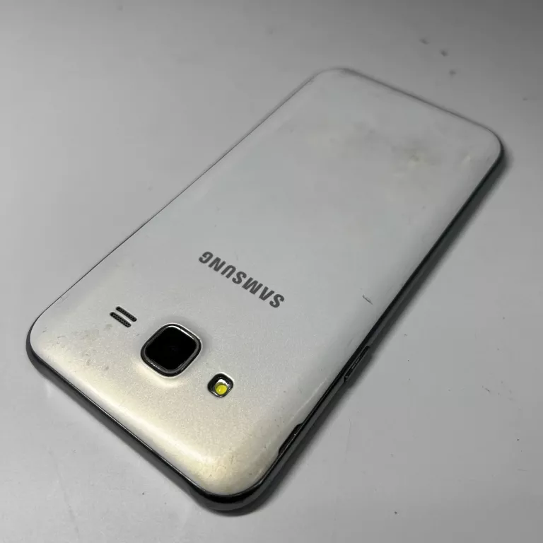 SAMSUNG GALAXY J5 2/8GB