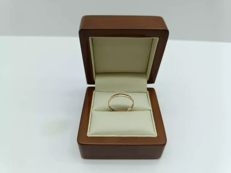 ZŁOTA OBRĄCZKA 1,05G PR.585 R18 OPIS