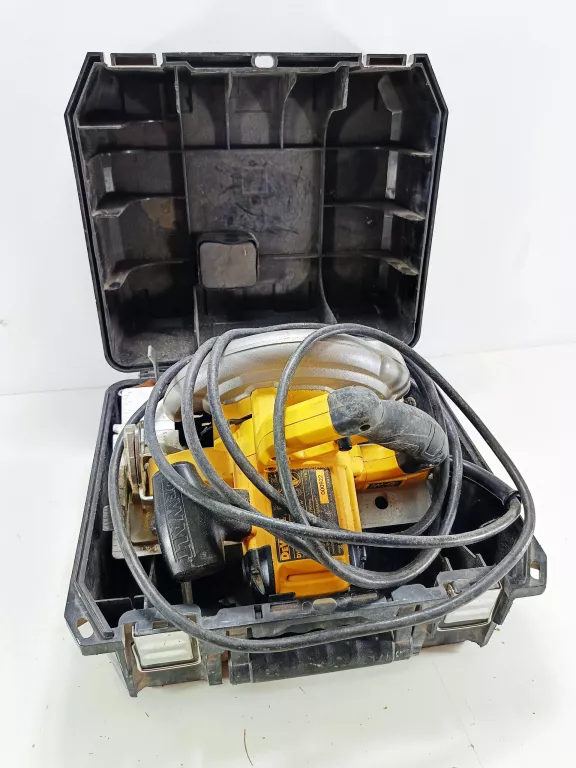 DEWALT DWE575K PILARKA TARCZOWA