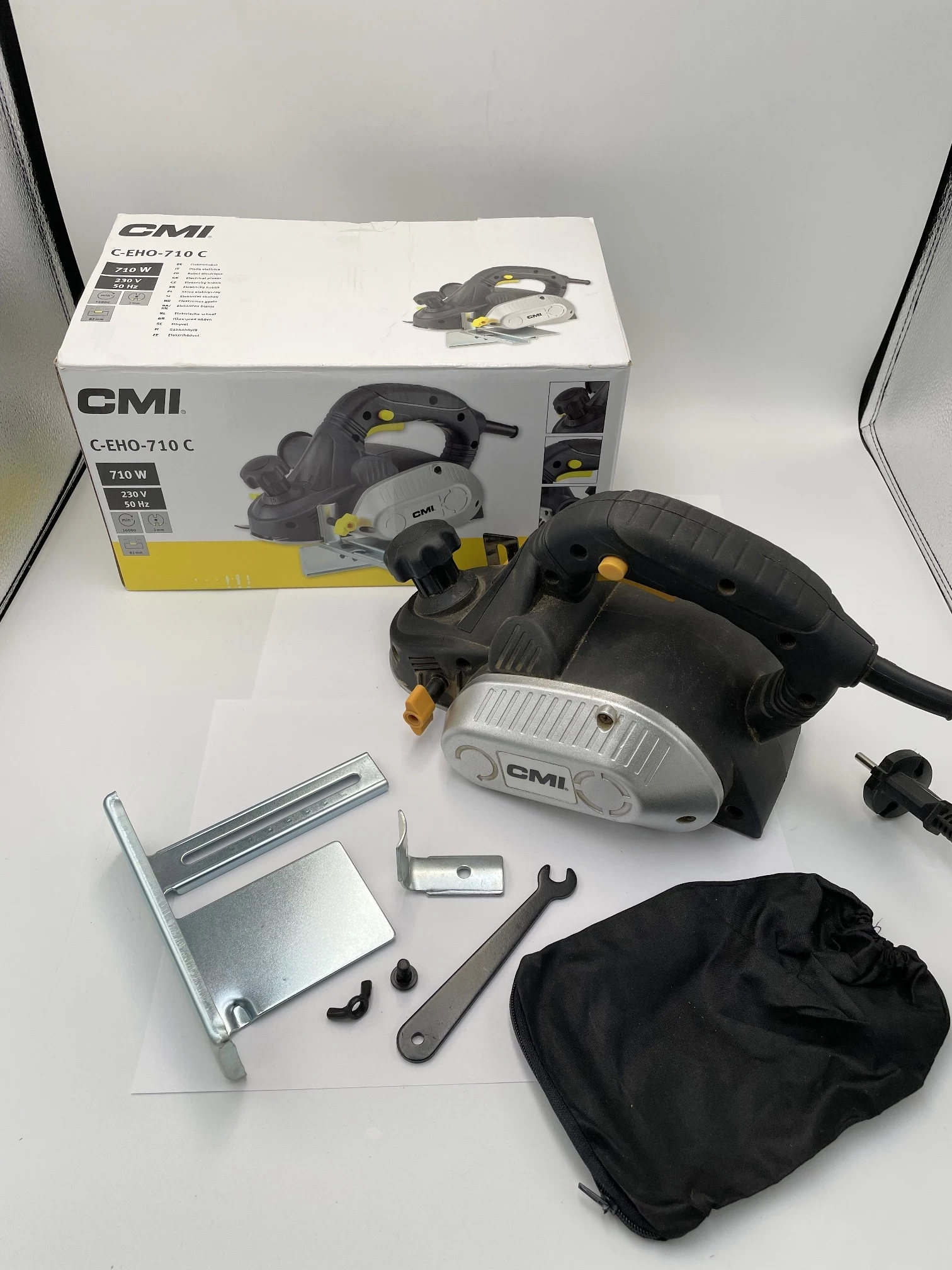 strug-elektryczny-cmi-c-eho-710-710-w-paderewskiego-47-kielce