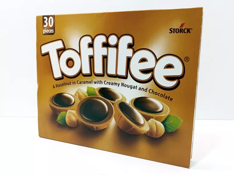 TOFFIFEE ORZECH LASKOWY W KARMELU KREMIE ORZECHOWYM I CZEKOLADZIE 250 G