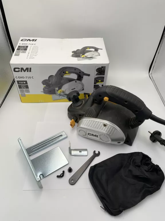 strug-elektryczny-cmi-c-eho-710-710-w-paderewskiego-47-kielce