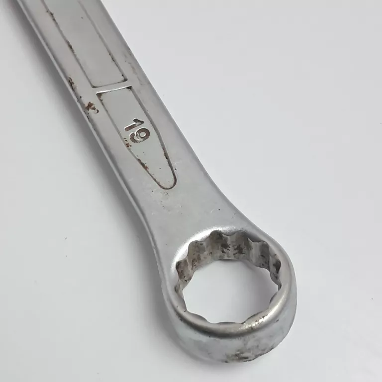 KLUCZ 19 PROLINE
