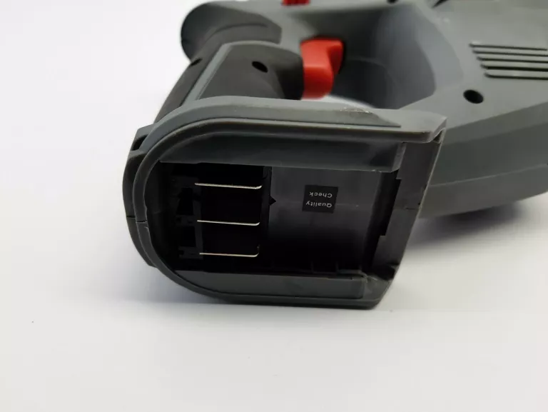 PIŁA SZABLASTA GRAPHITE ENERGY+ 58G017