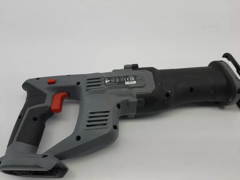 PIŁA SZABLASTA GRAPHITE ENERGY+ 58G017