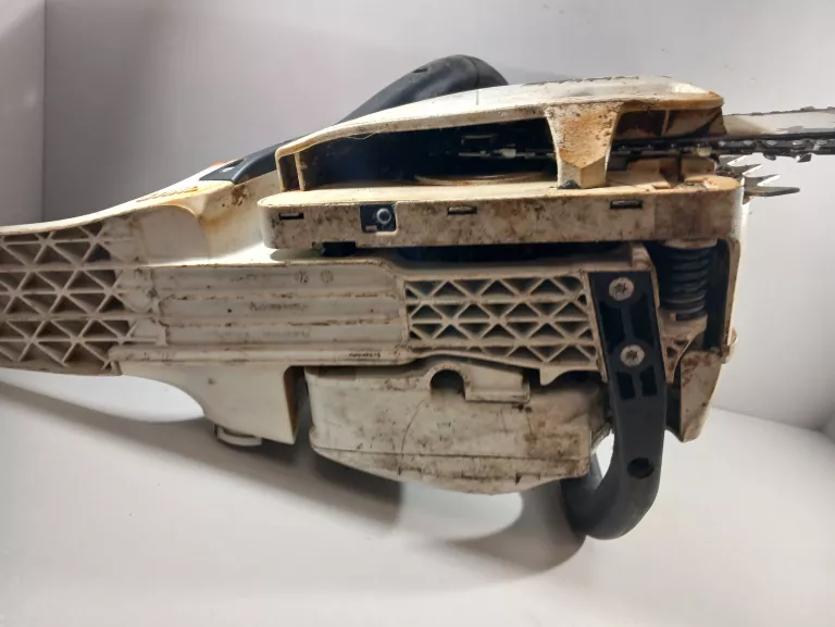 stil-pilarka-spalinowa-pila-ms-231-maksymalna-moc-200000