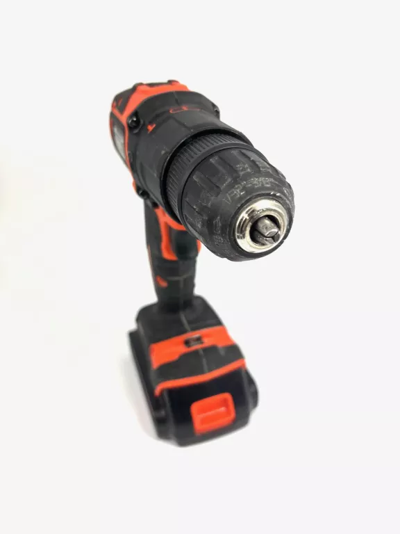 WIERTARKO-WKRĘTARKA BLACK+DECKER BCD700S + AKUMULATOR I ŁADOWARKA