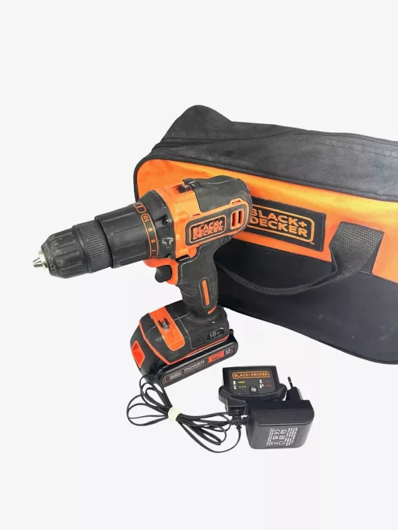WIERTARKO-WKRĘTARKA BLACK+DECKER BCD700S + AKUMULATOR I ŁADOWARKA