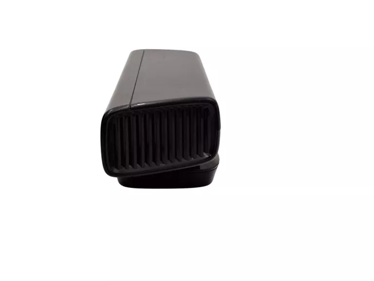 KONSOLA XBOX 360 SLIM 1439 250 GB + 2 PADY + SENSOR KINECT MODEL 1473