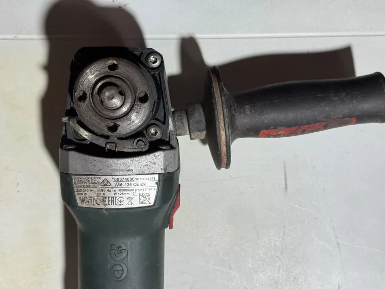 SZLIFIERKA KĄTOWA METABO W 9-125 QUICK 900W