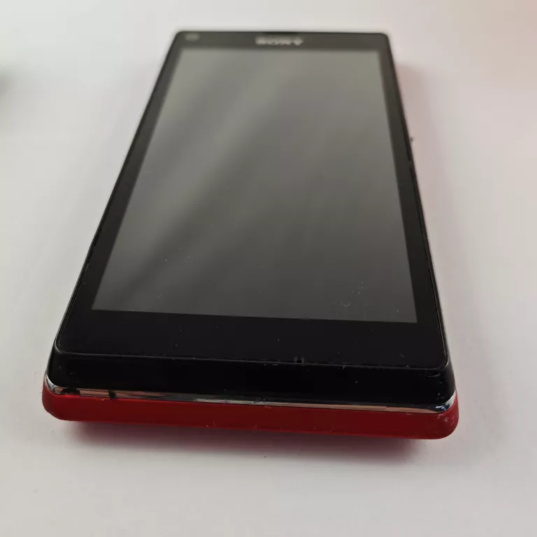 telefon-sony-xperia-l-c2105-typ-202685-212929