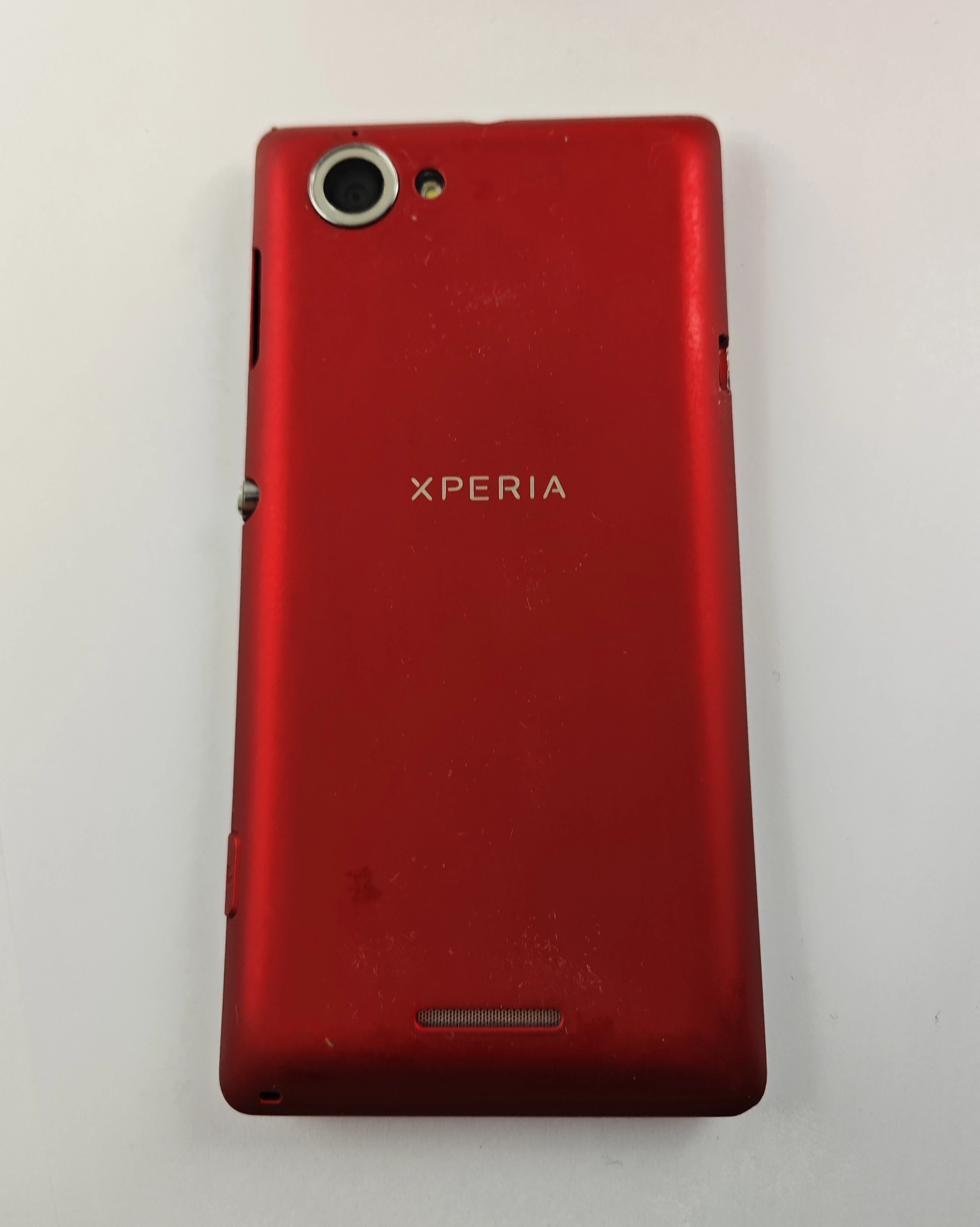 telefon-sony-xperia-l-c2105-kod-producenta-c2105