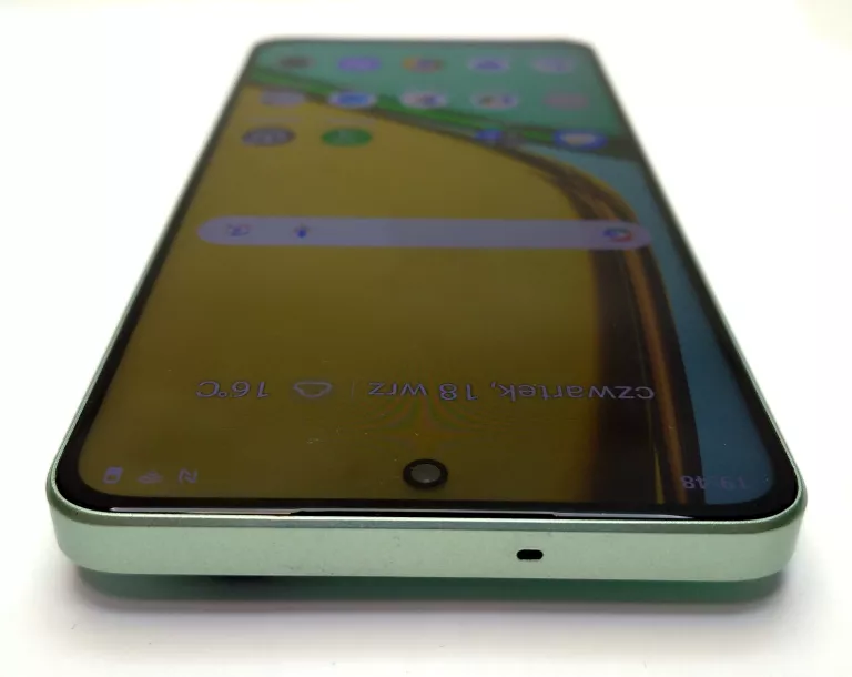 TELEFON REALME C67 8 GB / 256 GB