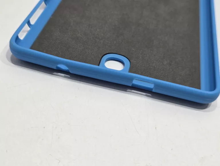 ETUI IPLATE # IGŁA