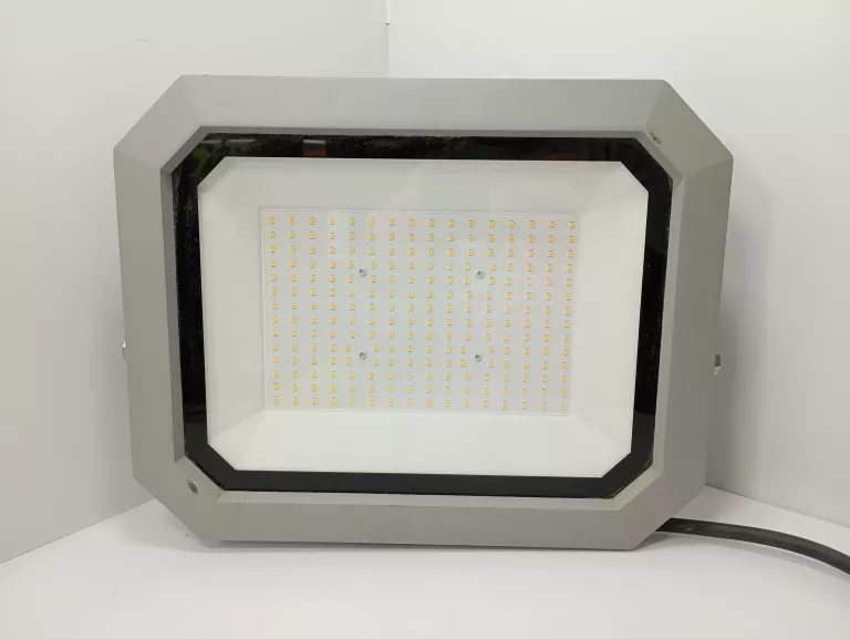 LAMPA LED BUDOWLANA CHIP-LED-STRAHLER 120W IP65 12000LM