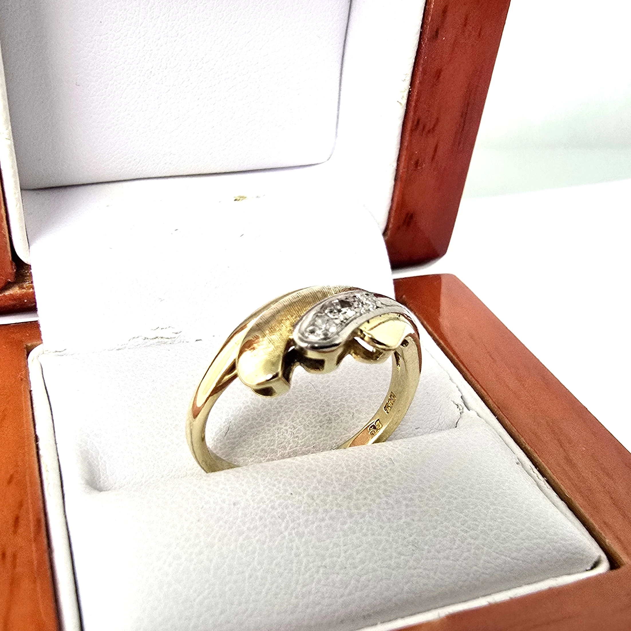 zloty-pierscionek-z-brylantami-008ct-585-447g-r16-stan-11323-2