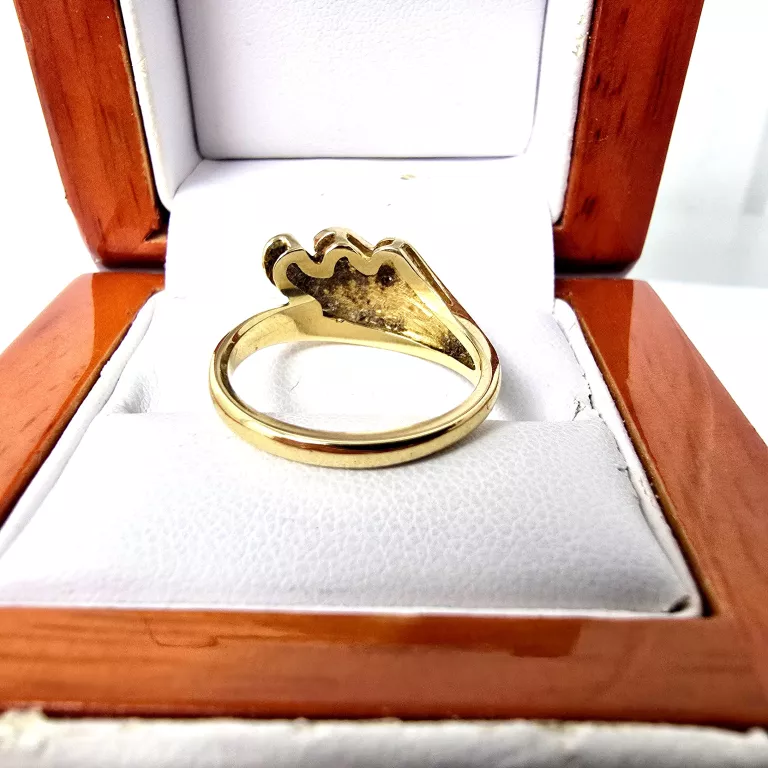 ZŁOTY PIERŚCIONEK Z BRYLANTAMI 0,08CT (585) 4,47G R.16