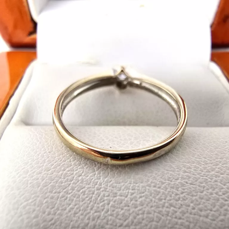 YES PIERŚCIONEK BIAŁE ZŁOTO Z BRYLANTEM 0.05CT (585) 1.55G