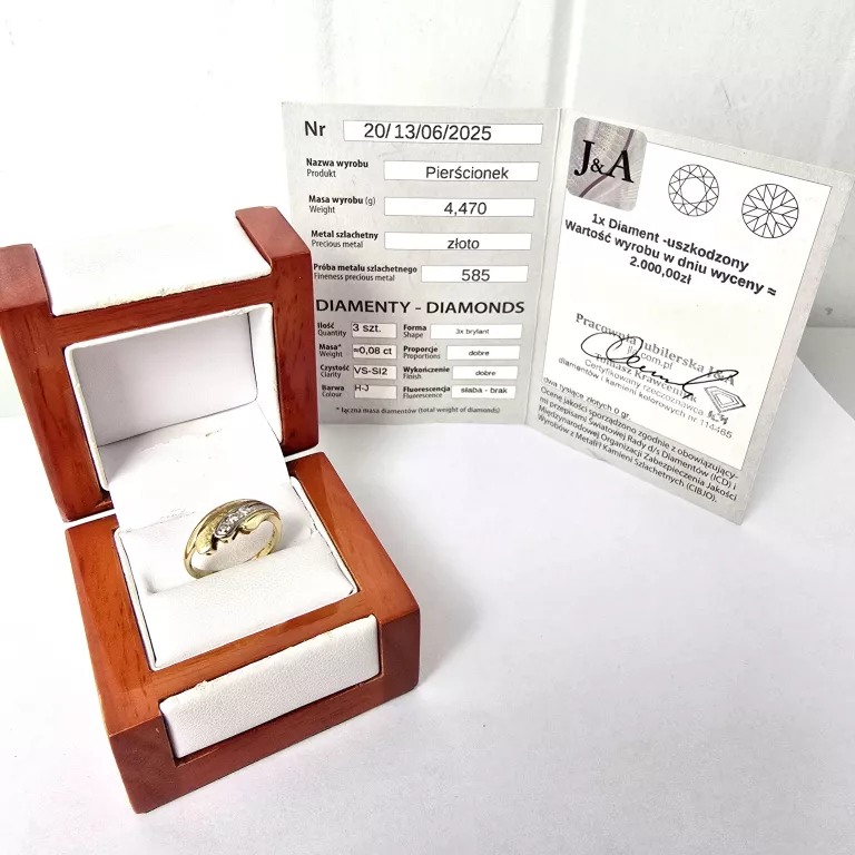 ZŁOTY PIERŚCIONEK Z BRYLANTAMI 0,08CT (585) 4,47G R.16
