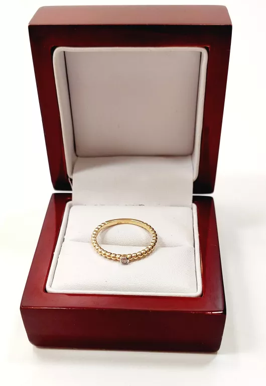 ZŁOTY PIERŚCIONEK KULECZKI 585 1,95G R.18