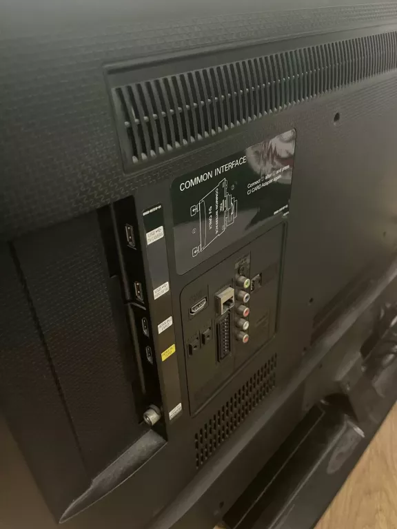 TELEWIZOR SAMSUNG UE40H5000AW + PILOT