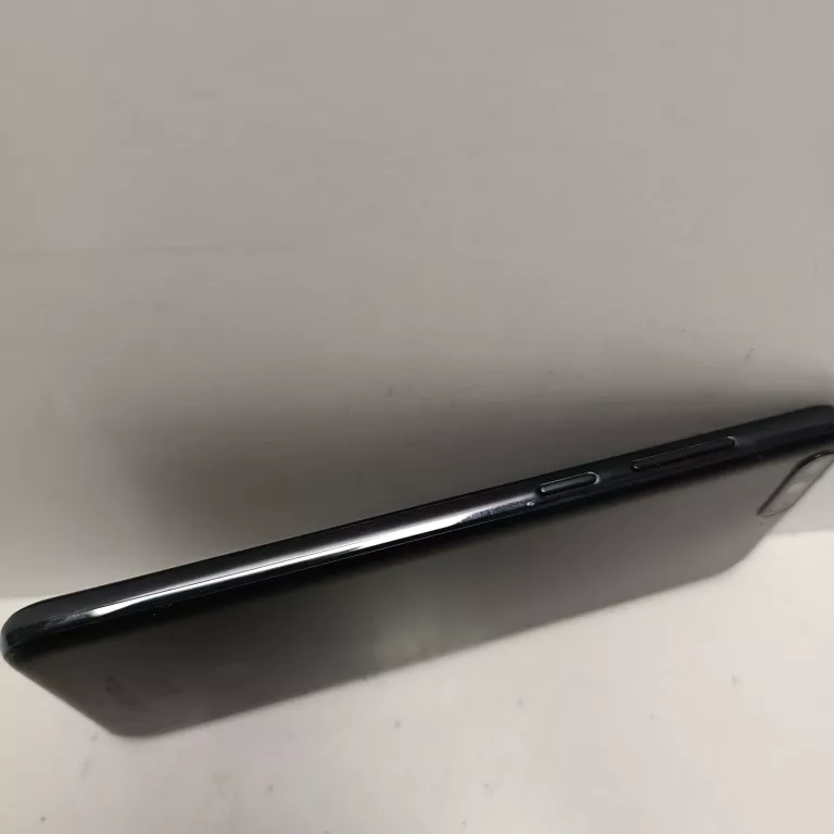 TELEFON HUAWEI Y6 2018 2/16GB