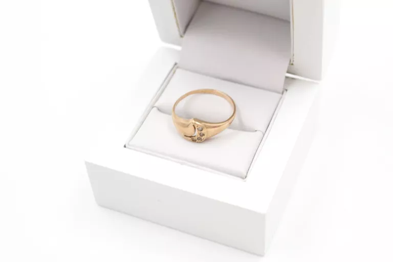 zloty-pierscionek-p585-r19-kamien-17088-524288