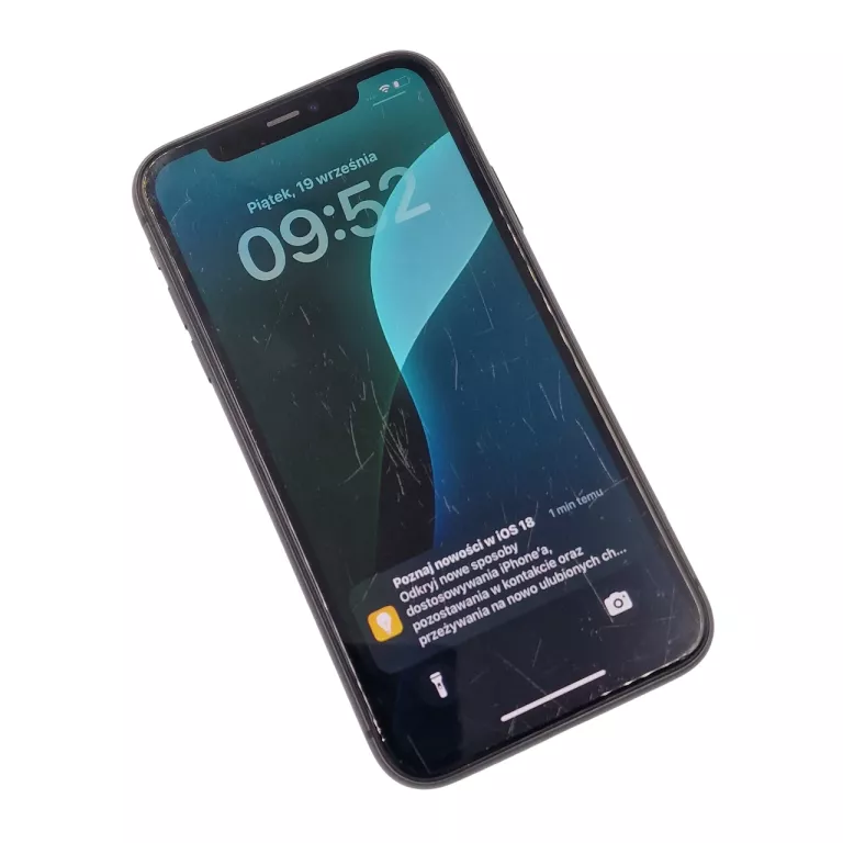 TELEFON APPLE IPHONE 11 / 64GB / 80%