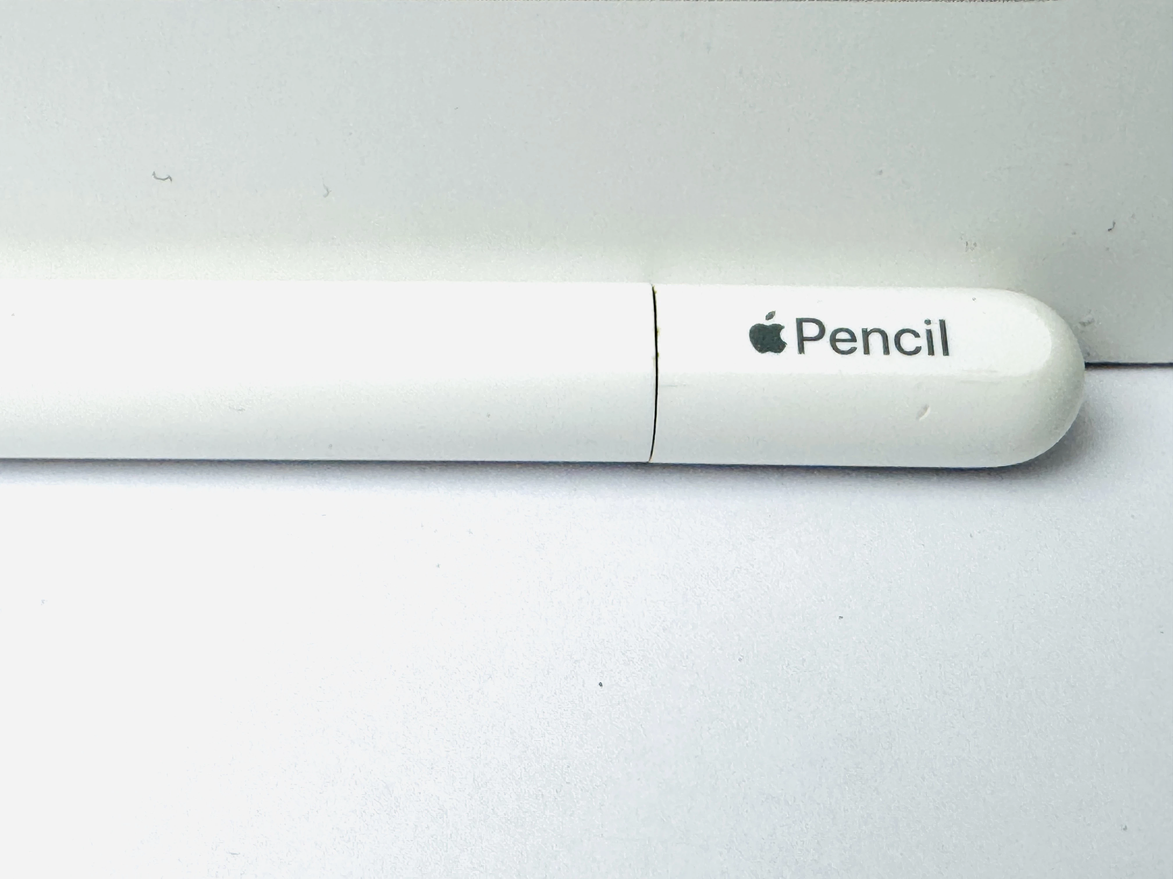 rysik-apple-pencil-usb-c-gwarancja-ean-gtin-195949133695