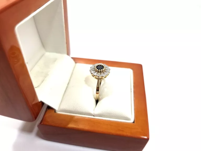 PIĘKNY ZŁOTY PIERSCIONEK 3,95G 585 14K R17