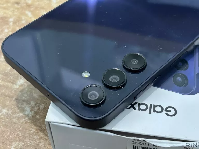 TELEFON SAMSUNG GALAXY A15 128GB KARTONIK