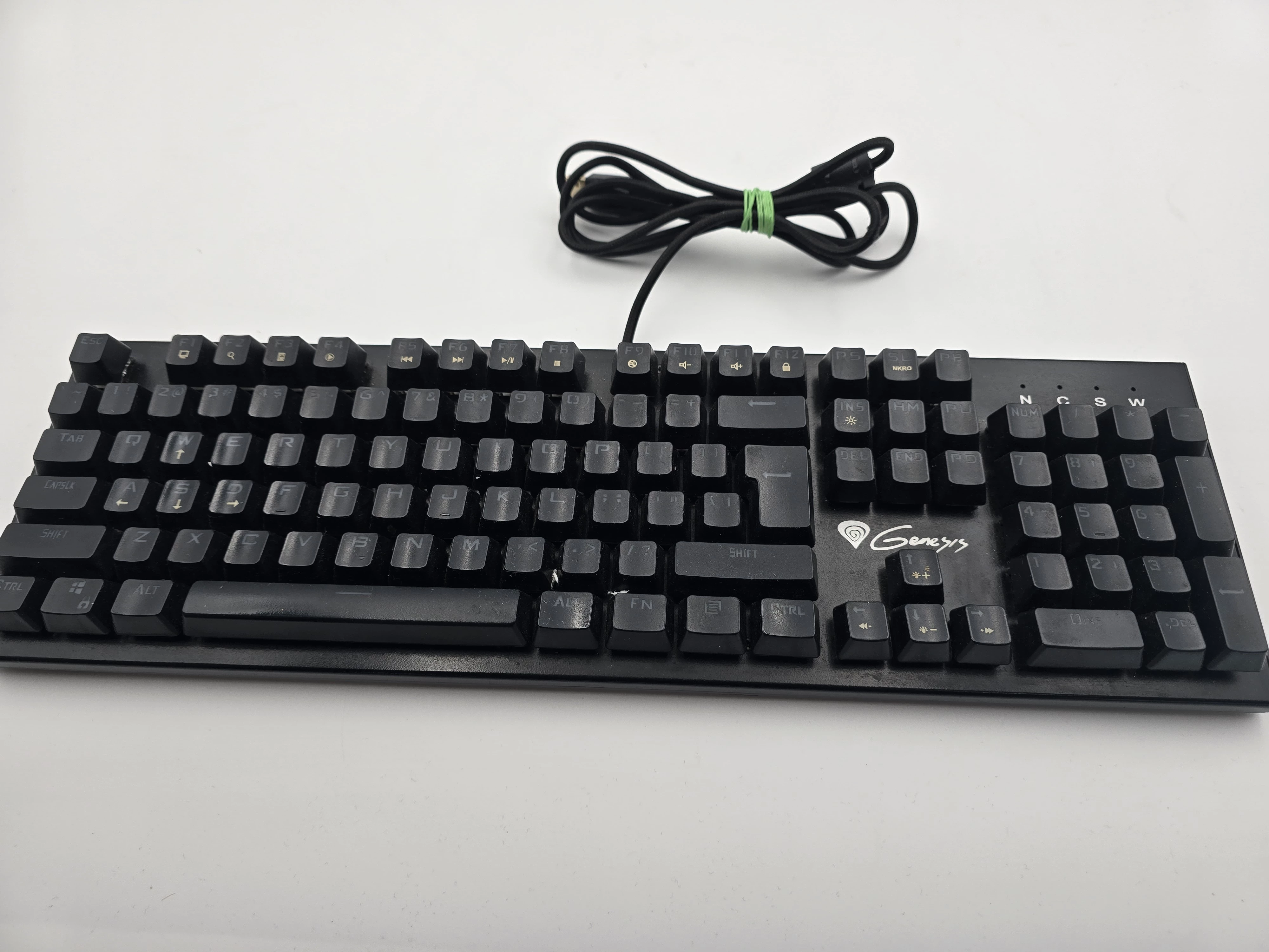 klawiatura-genesis-thor-300-interfejs-1247-1