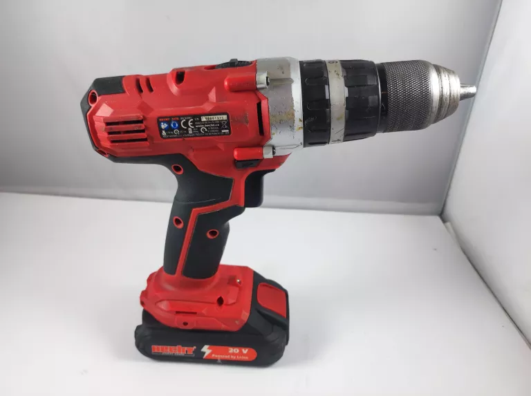 wkretarka-hecht-1278-2-aku-ladowarka-pojemnosc-akumulatora-150