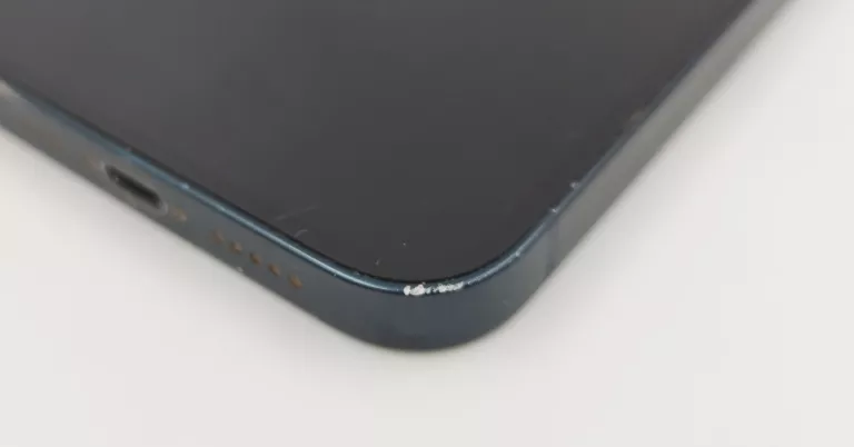 telefon-apple-iphone-13-4128gb-bateria-83-wbudowana-pamiec-202869-214189